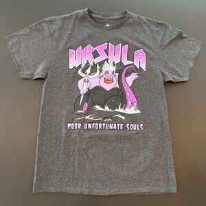 Disney Ursula poor unfortunate souls Charcoal Tee sz Medium